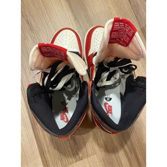 Jordan 1 Retro High OG Chicago Lost and Found GS 5Y Women size 7 FD1437-612 New - Picture 4 of 9